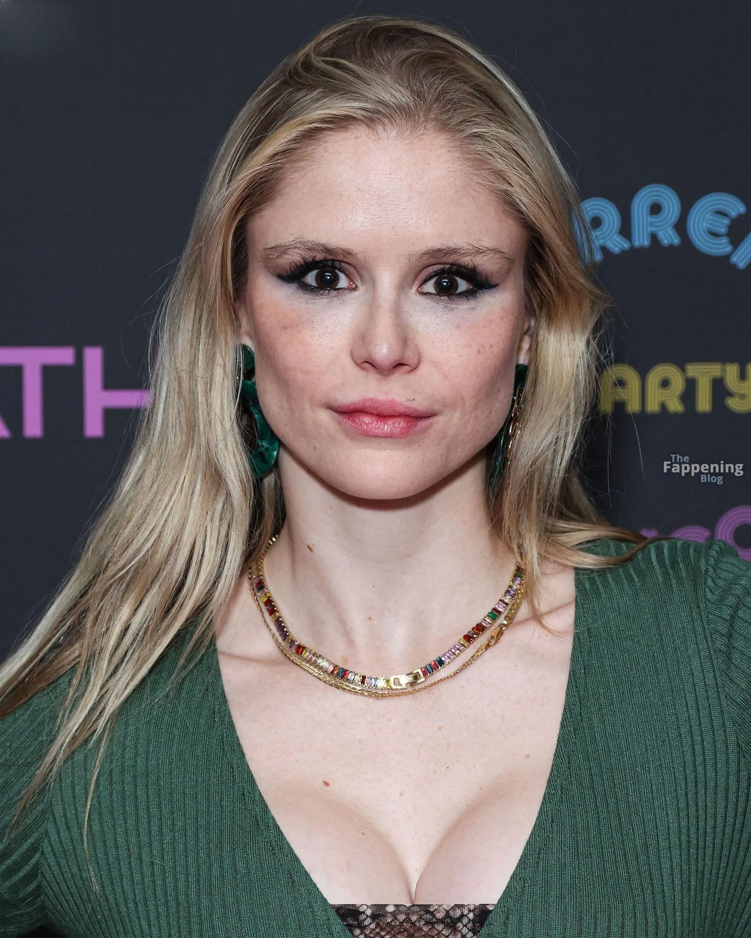 Erin Moriarty Nude & Sexy Collection (72 Photos)