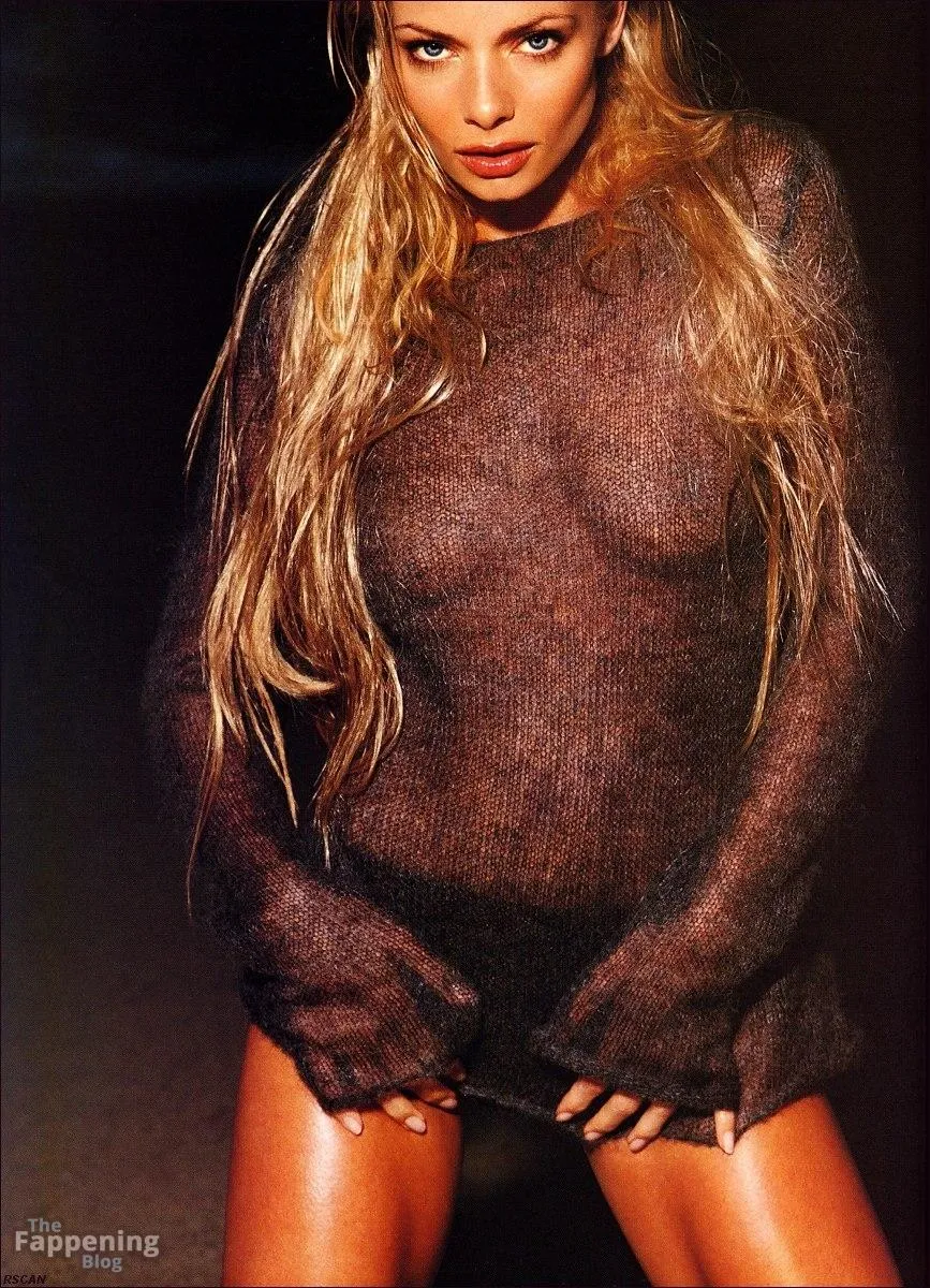 Jaime Pressly Nude & Sexy Collection (109 Photos)