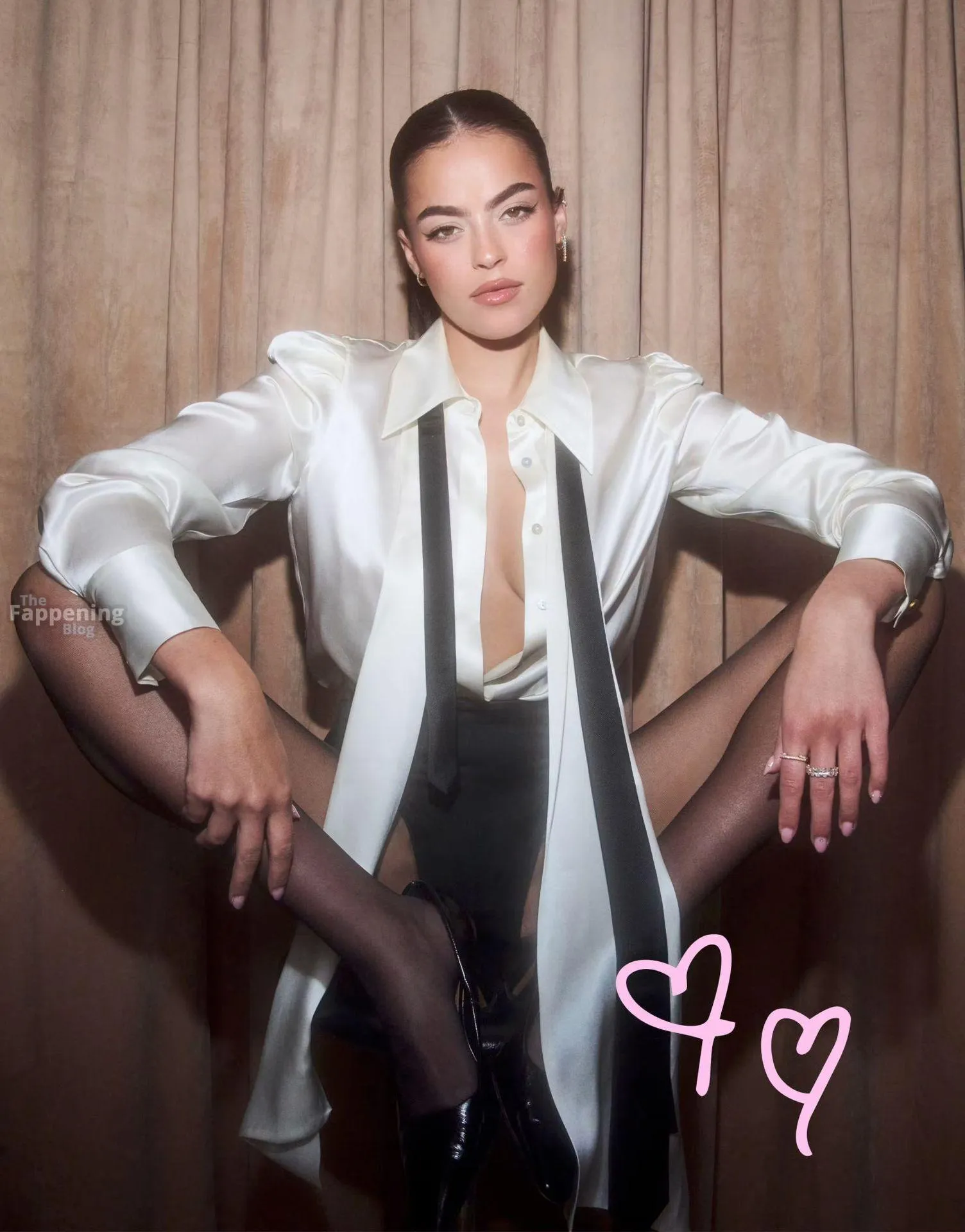 Sarah Jane Nader Sexy – Elite Daily Magazine (8 Photos)