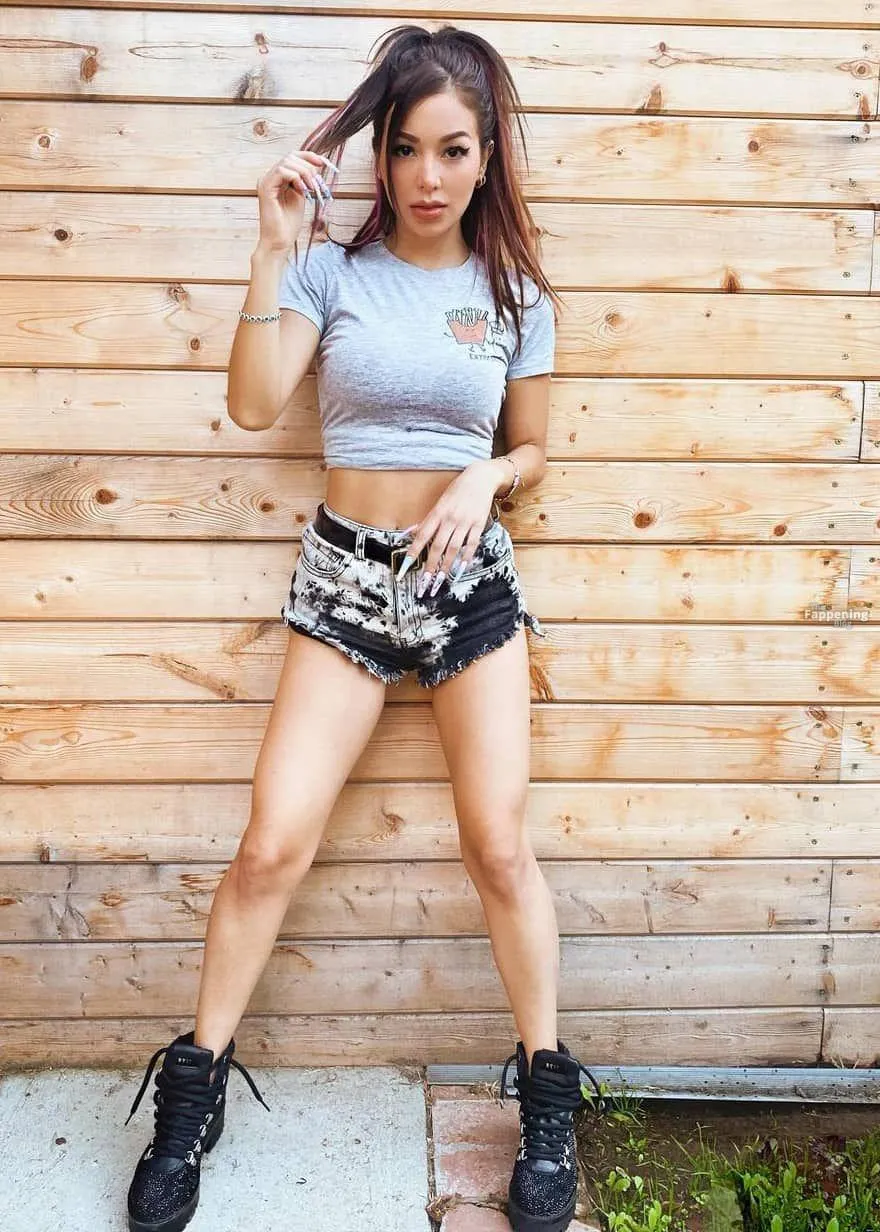 Caeli Sexy Collection (13 Photos)