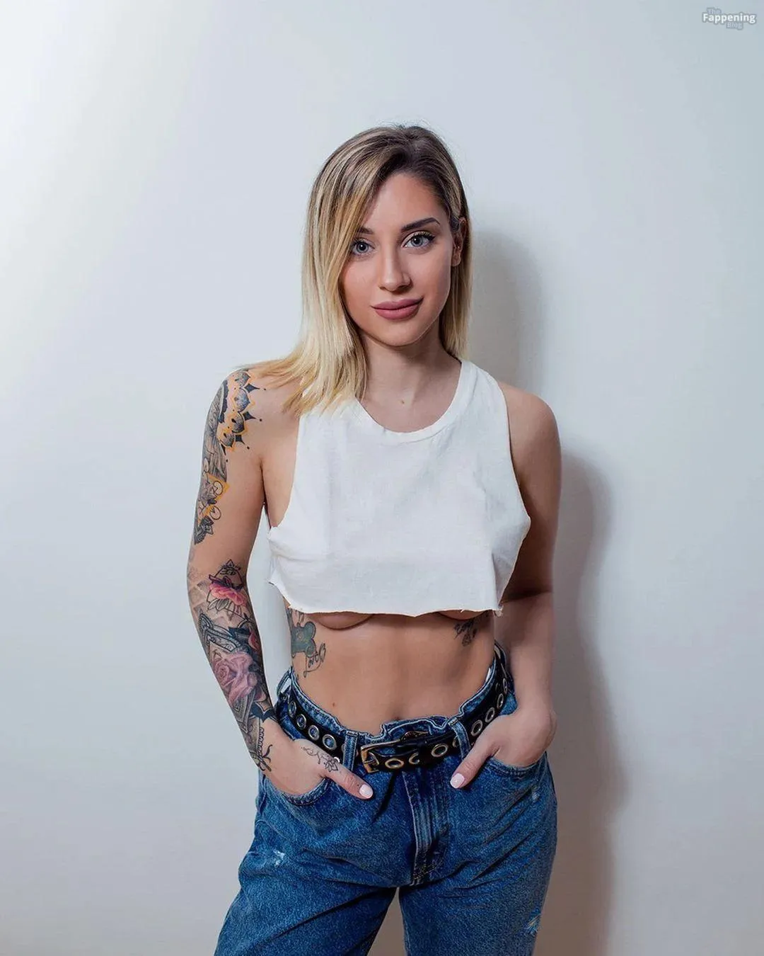 Gemma Collado Sexy & Topless (4 Photos)