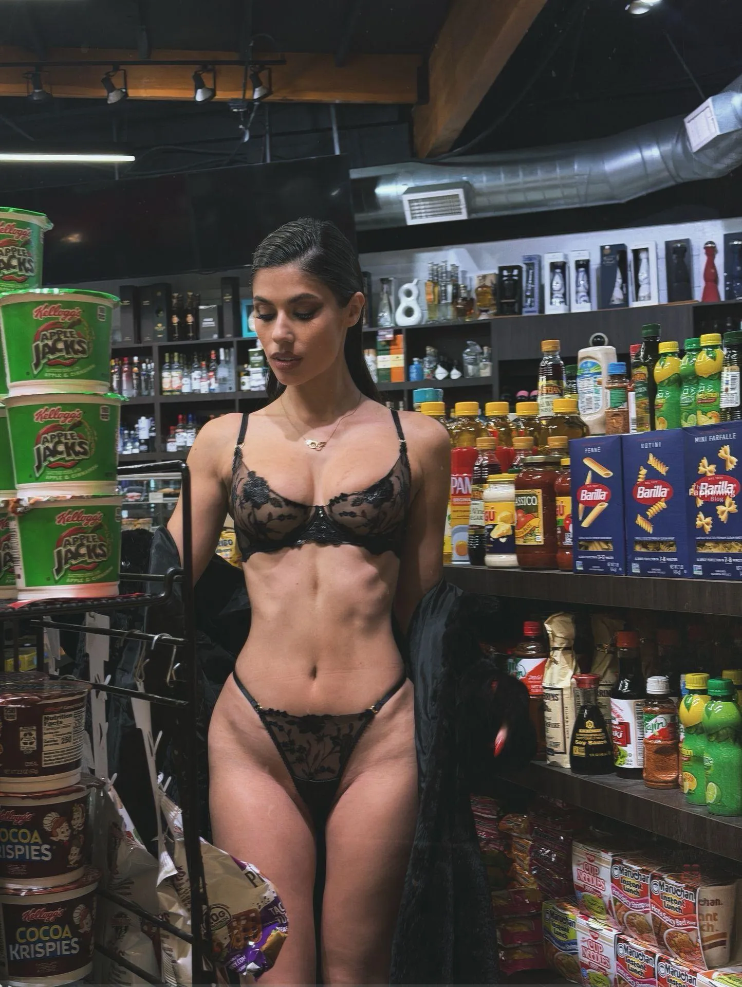 Ines Trocchia Shows Off Her Sexy Figure in Lingerie (17 Photos)