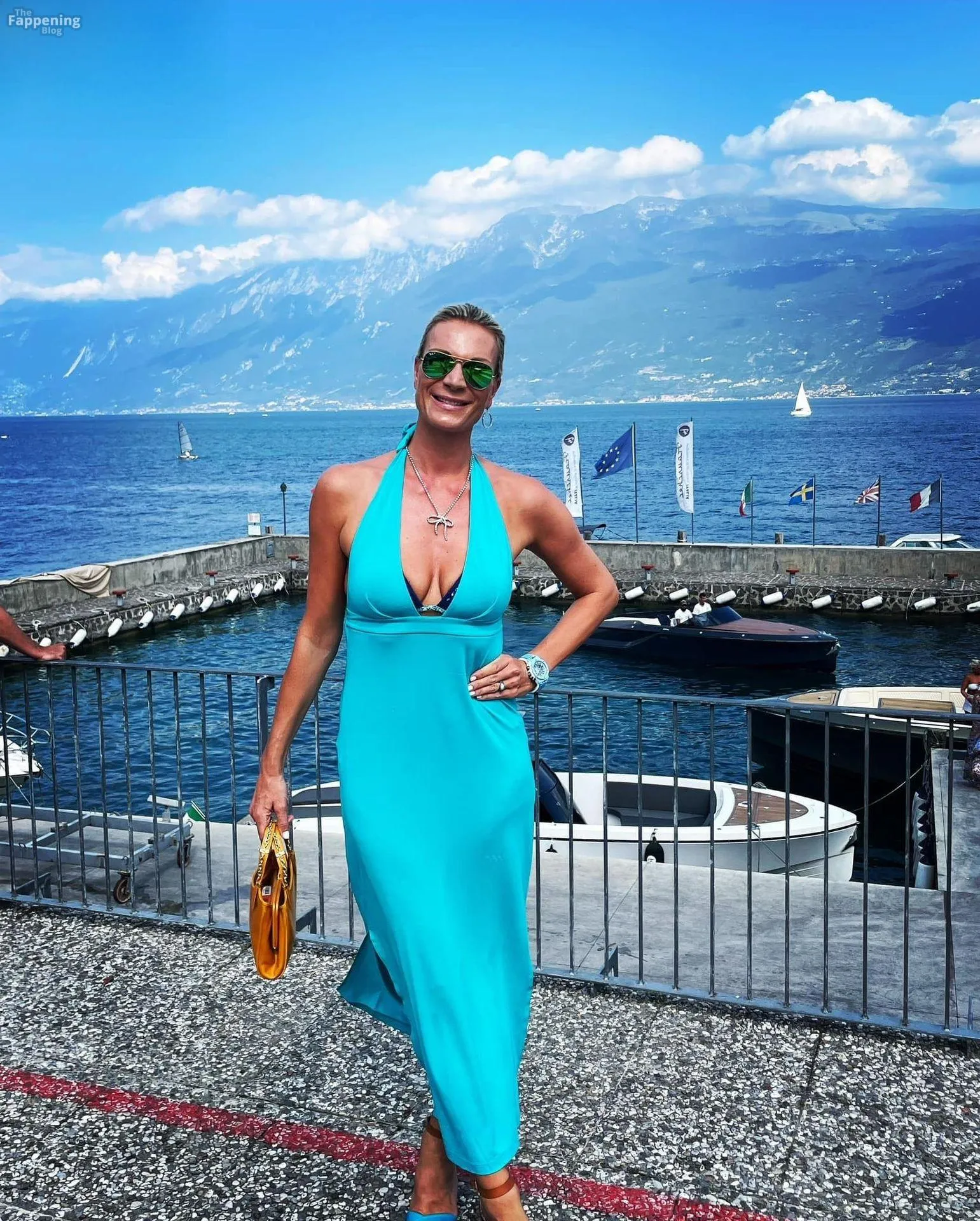 Maria Hoefl-Riesch Sexy Collection (23 Photos)