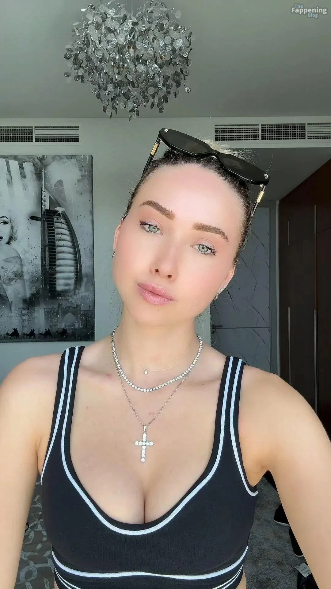 Shania Geiss Sexy Collection (26 Photos)