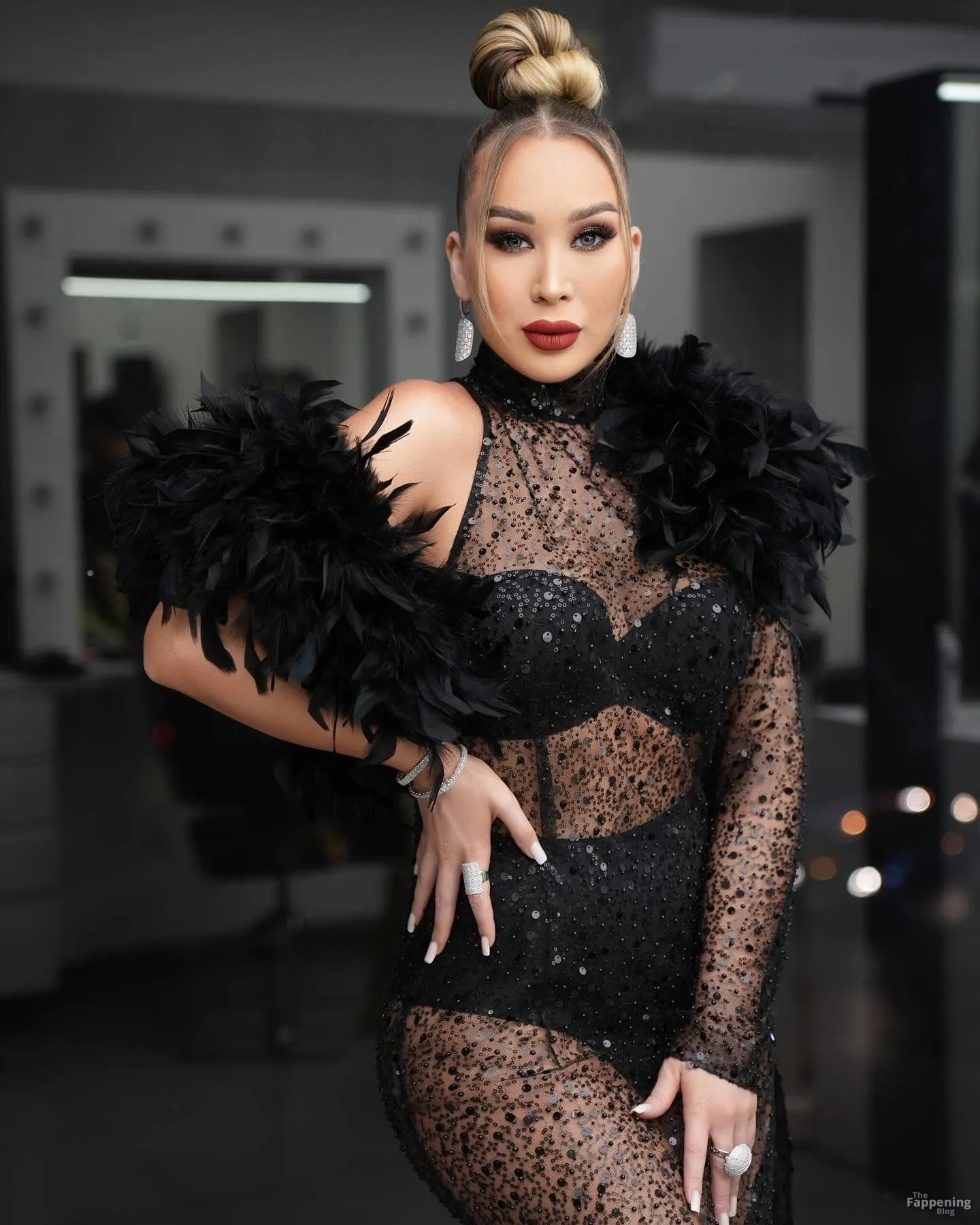 Xonia Sexy Collection (19 Photos)